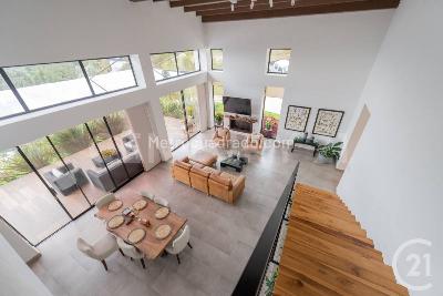 Casa de 4 alcobas en venta en Envigado, Envigado · foto 8 de 20