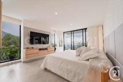 Casa de 4 alcobas en venta en Envigado, Envigado · foto 15 de 20
