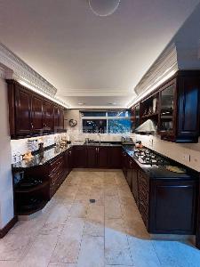 Casa de 4 alcobas en venta en El Escobero, Envigado, 390 m² · foto 6 de 20