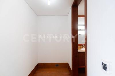 Casa de 3 alcobas en venta en El Poblado, Medellín · foto 7 de 20