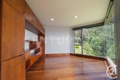 Casa de 3 alcobas en venta en El Poblado, Medellín · foto 18 de 20