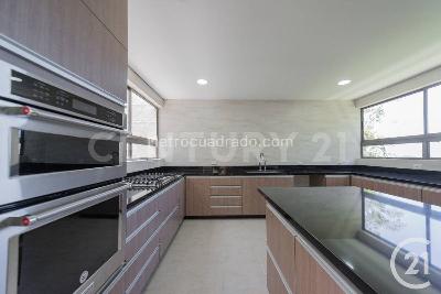 Casa de 4 alcobas en venta en Envigado, Envigado · foto 6 de 20