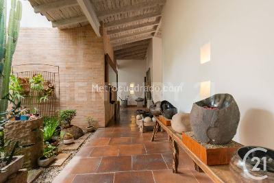 Casa de 4 alcobas en venta en Loma De Las Brujas, Envigado, 1631 m² · foto 9 de 20