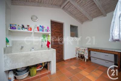Casa de 4 alcobas en venta en Loma De Las Brujas, Envigado, 1631 m² · foto 16 de 20
