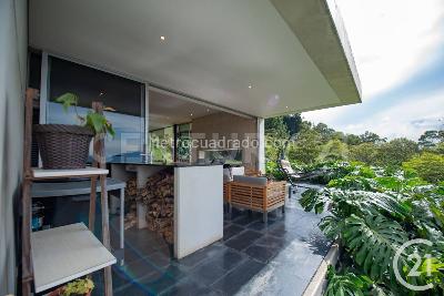 Casa de 5 alcobas en venta en El Poblado, Medellín · foto 4 de 20