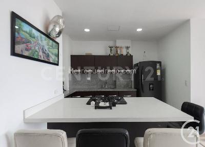 Apartamento de 2 alcobas en venta en Laureles, Medellín, 128 m² · foto 5 de 16