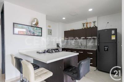 Apartamento de 2 alcobas en venta en Laureles, Medellín, 128 m² · foto 6 de 16