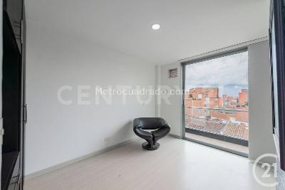 Apartamento de 2 alcobas en venta en Laureles, Medellín, 128 m² · foto 8 de 16