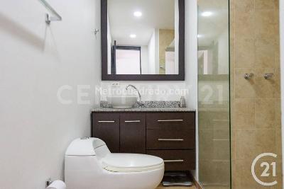 Apartamento de 2 alcobas en venta en Laureles, Medellín, 128 m² · foto 9 de 16