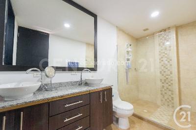 Apartamento de 2 alcobas en venta en Laureles, Medellín, 128 m² · foto 13 de 16