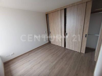 Apartamento de 2 alcobas en venta en Itagui, Itagüí, 62 m² · foto 8 de 10