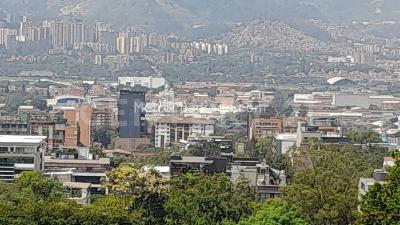 Apartamento de 3 alcobas en venta en El Poblado, Medellín, 97 m² · foto 8 de 20