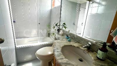 Apartamento de 3 alcobas en venta en El Poblado, Medellín, 97 m² · foto 16 de 20
