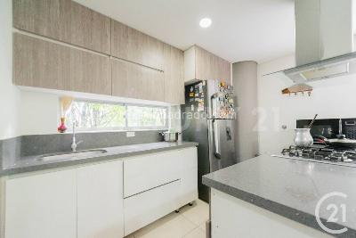 Apartamento de 3 alcobas en venta en Belen, Medellín, 115 m² · foto 4 de 16