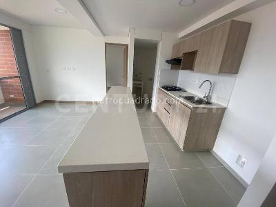 Apartamento en venta en Itagui, Itagüí · foto 2 de 14