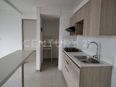 Apartamento en venta en Itagui, Itagüí · foto 3 de 14