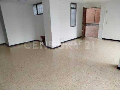 Apartamento en venta en El Poblado, Medellín · foto 4 de 15