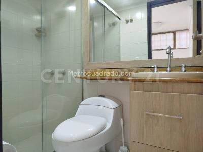 Apartamento en venta en El Poblado, Medellín · foto 10 de 15