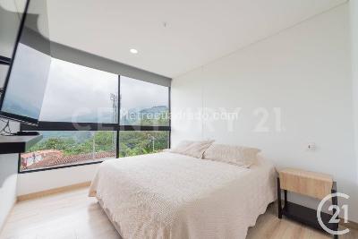 Apartamento de 2 alcobas en venta en Envigado, Envigado, 82 m² · foto 13 de 17