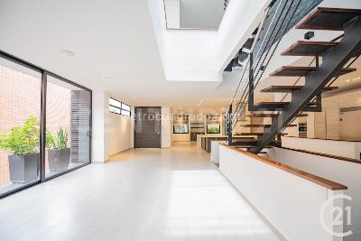 Casa de 4 alcobas en venta en El Poblado, Medellín, 250 m² · foto 4 de 20