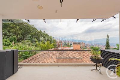 Casa de 4 alcobas en venta en El Poblado, Medellín, 250 m² · foto 20 de 20