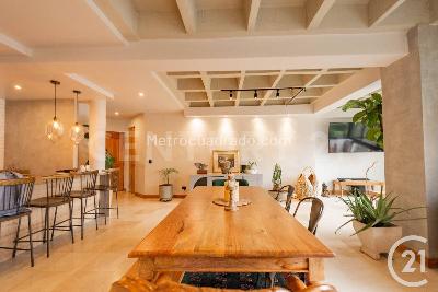 Apartamento de 3 alcobas en arriendo en El Poblado, Medellín, 168 m² · foto 2 de 20
