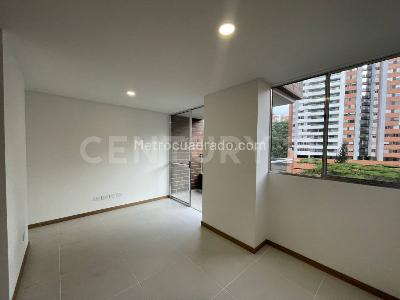 Apartamento de 3 alcobas en venta en Sabaneta, Sabaneta, 61 m² · foto 7 de 20