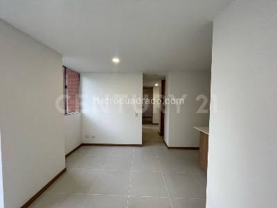 Apartamento de 3 alcobas en venta en Sabaneta, Sabaneta, 61 m² · foto 9 de 20