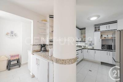 Apartamento de 3 alcobas en venta en Laureles, Medellín, 180 m² · foto 4 de 20