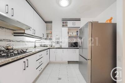 Apartamento de 3 alcobas en venta en Laureles, Medellín, 180 m² · foto 10 de 20