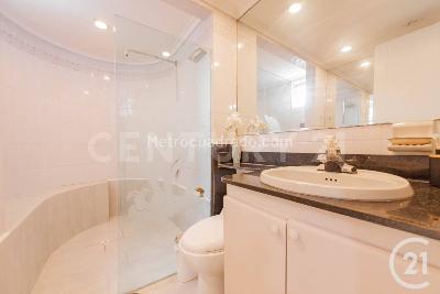 Apartamento de 3 alcobas en venta en Laureles, Medellín, 180 m² · foto 18 de 20