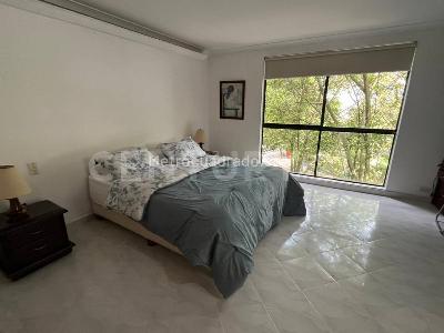 Apartamento de 3 alcobas en arriendo en Los Balsos, Medellín, 210 m² · foto 15 de 15