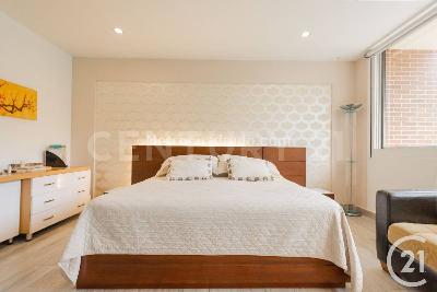 Apartamento de 3 alcobas en venta en El Poblado, Medellín, 223 m² · foto 7 de 20