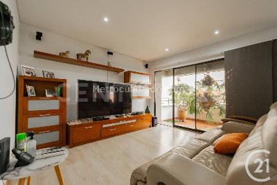 Apartamento en venta en El Poblado, Medellín · foto 3 de 20