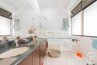 Apartamento en venta en El Poblado, Medellín · foto 17 de 20
