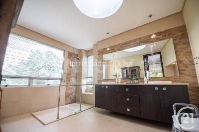 Casa de 4 alcobas en venta en Llanogrande, Rionegro · foto 13 de 20