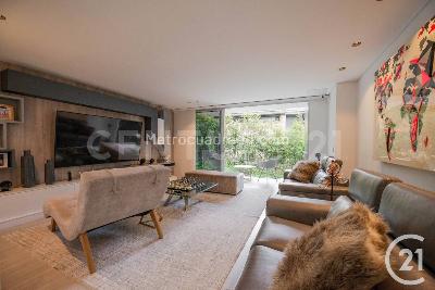 Casa de 4 alcobas en venta en Medellin, Medellín, 1500 m² · foto 3 de 20
