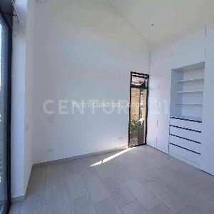 Casa de 3 alcobas en arriendo en Las Palmas Sector La Explanada, Envigado, 1600 m² · foto 17 de 20