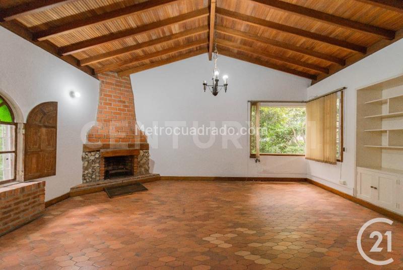Residential 3BR House in El Poblado - 5