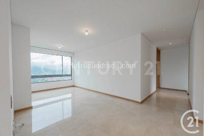 Apartamento de 3 alcobas en venta en El Poblado, Medellín, 267 m² · foto 11 de 20