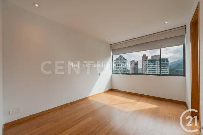 Apartamento de 3 alcobas en venta en El Poblado, Medellín, 267 m² · foto 13 de 20