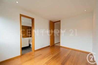 Apartamento de 3 alcobas en venta en El Poblado, Medellín, 267 m² · foto 14 de 20