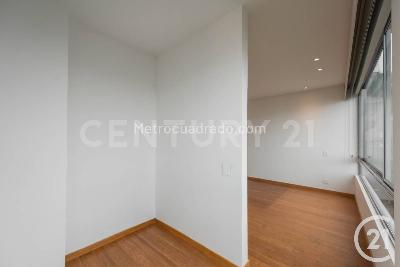 Apartamento de 3 alcobas en venta en El Poblado, Medellín, 267 m² · foto 18 de 20