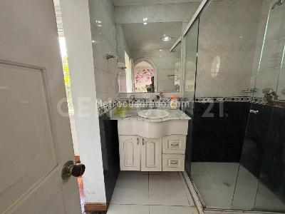 Apartamento en arriendo en El Poblado, Medellín · foto 13 de 20
