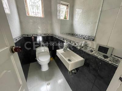 Apartamento en arriendo en El Poblado, Medellín · foto 16 de 20