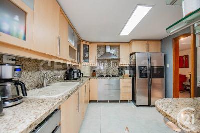 Casa de 4 alcobas en venta en Envigado, Envigado, 282 m² · foto 6 de 20