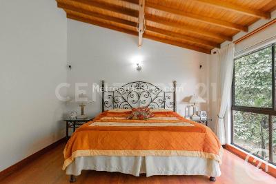 Casa de 4 alcobas en venta en Envigado, Envigado, 282 m² · foto 9 de 20