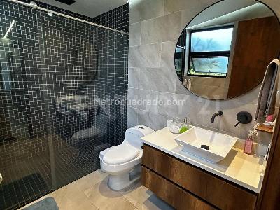 Casa de 3 alcobas en venta en Llanogrande, Rionegro, 1643 m² · foto 4 de 20