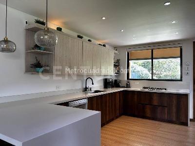 Casa de 3 alcobas en venta en Llanogrande, Rionegro, 1643 m² · foto 7 de 20
