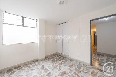 Apartamento en venta en Medellin, Medellín · foto 8 de 19